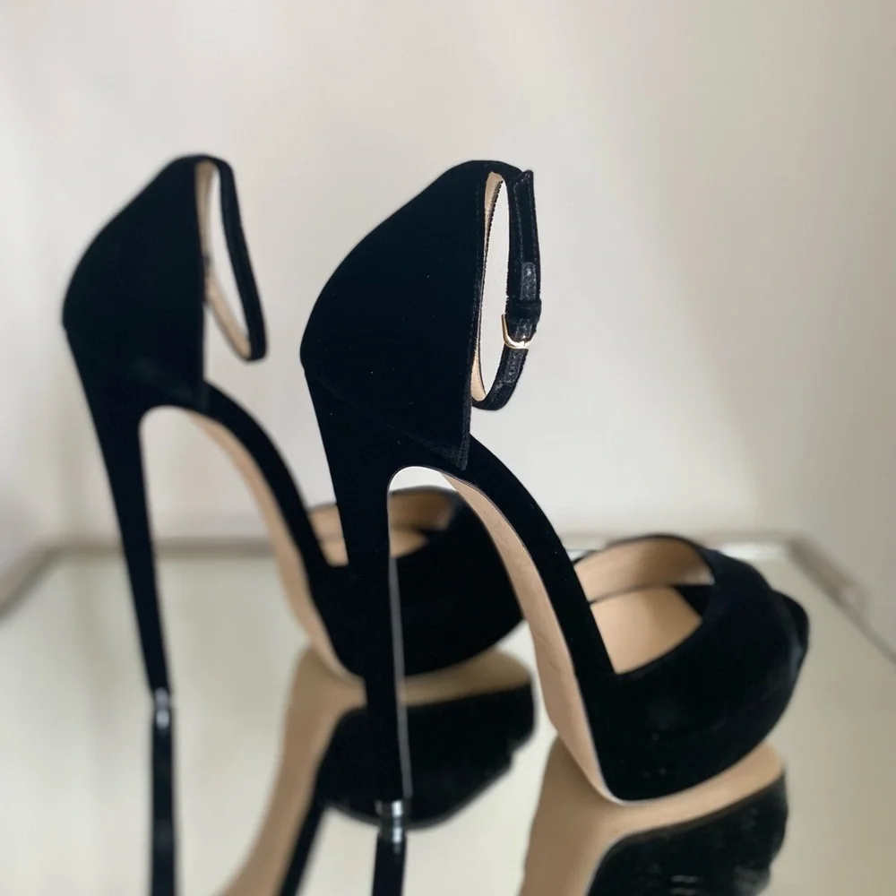 New Jimmy Choo Max 150 Black Velvet 41 $995 - Picture 5 of 17